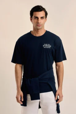 Camiseta texto oversize