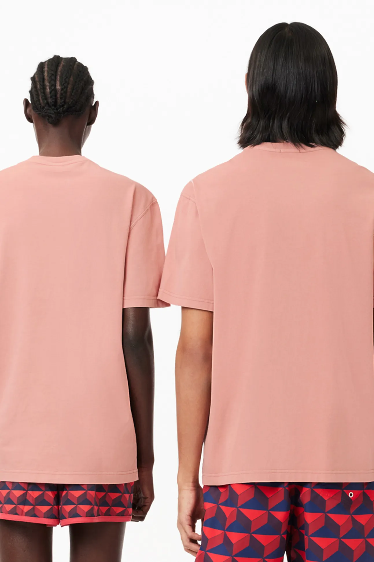 Camiseta unisex de algodón natural teñido