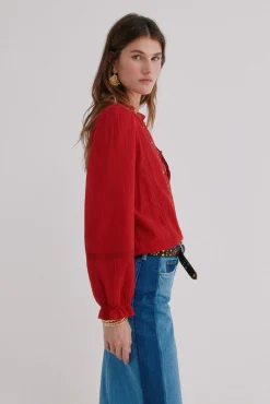 Caridad. Blusa romántica