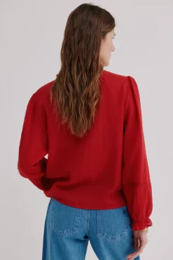 Caridad. Blusa romántica