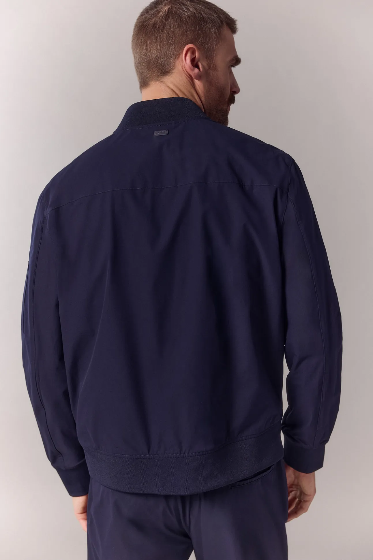 Cazadora bomber técnica