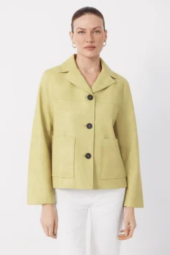 Chaqueta amarilla efecto piel
