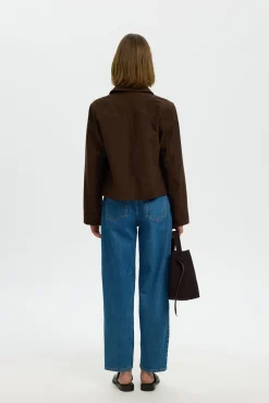 Chaqueta ante corta
