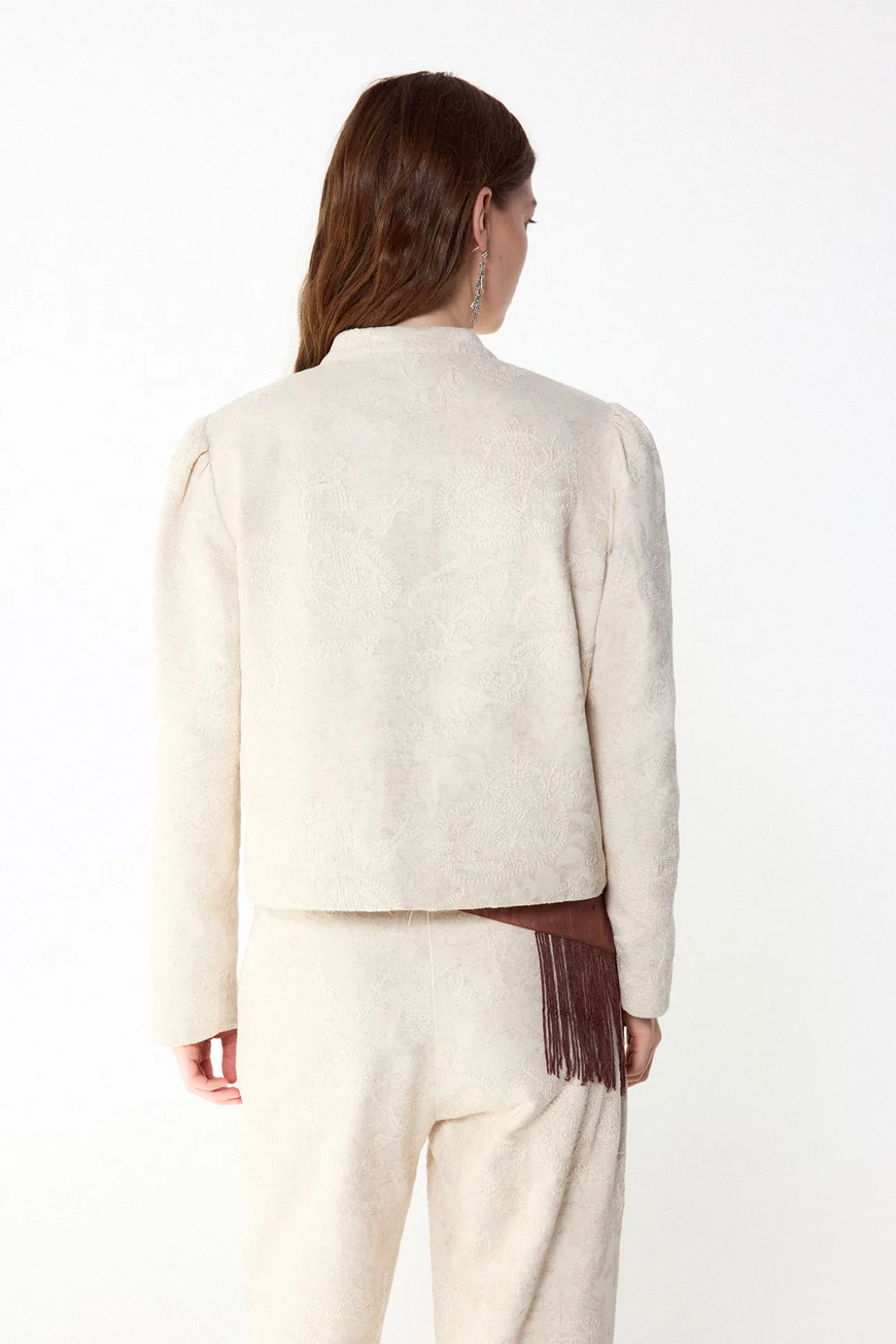 Chaqueta bordada
