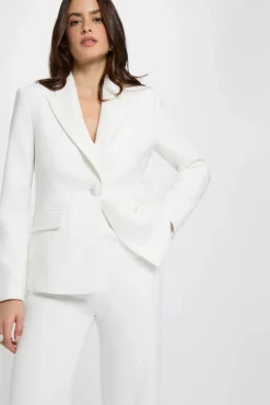 Chaqueta entallada de encaje