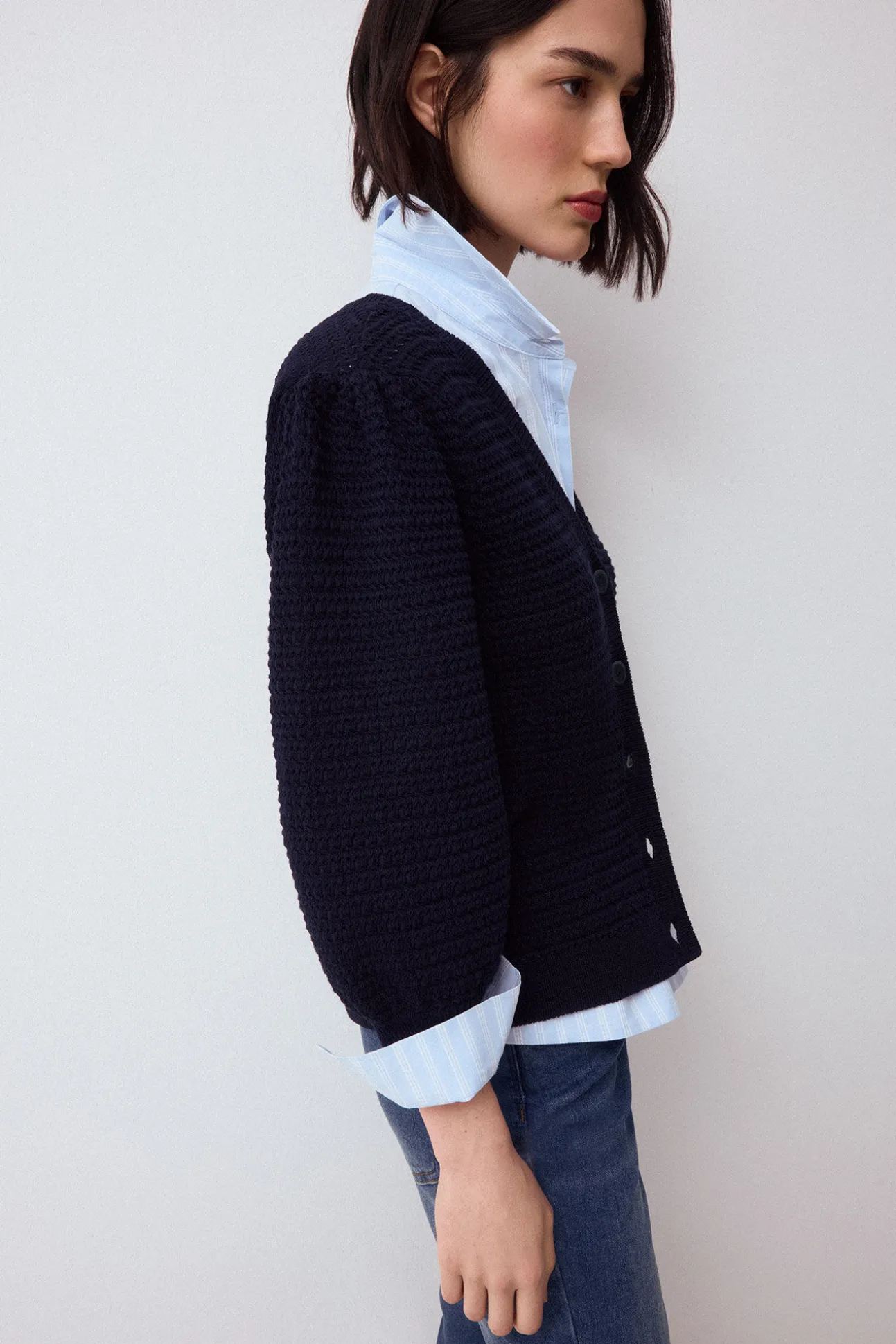Chaqueta estructura calada manga abullonada
