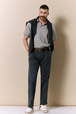 Chino con pinzas regular