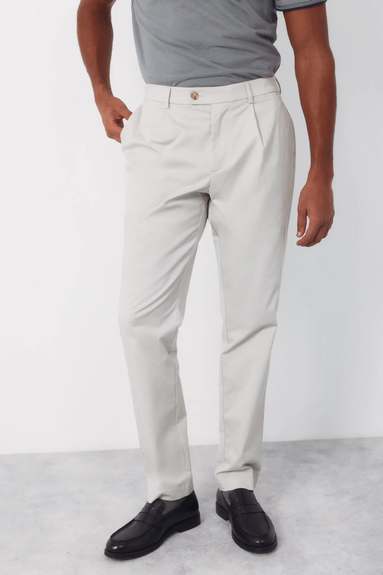 Chino pinzas ligero tapered