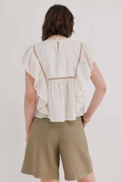 Cinthia.Blusa bordada