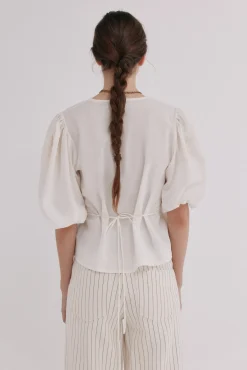 Cintia. Blusa cruzada
