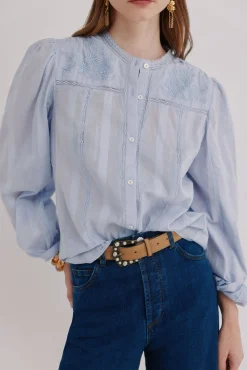 Clara. Blusa romántica