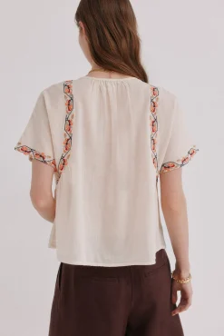 Cloe. Blusa fluída