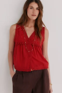 Cora. Blusa romántica