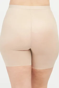 Faja pantalón moldeadora a la cintura con pierna corta