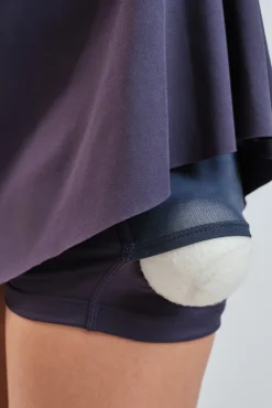 Falda malla interior gris
