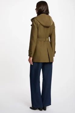 Gabardina entallada cinturón y capucha