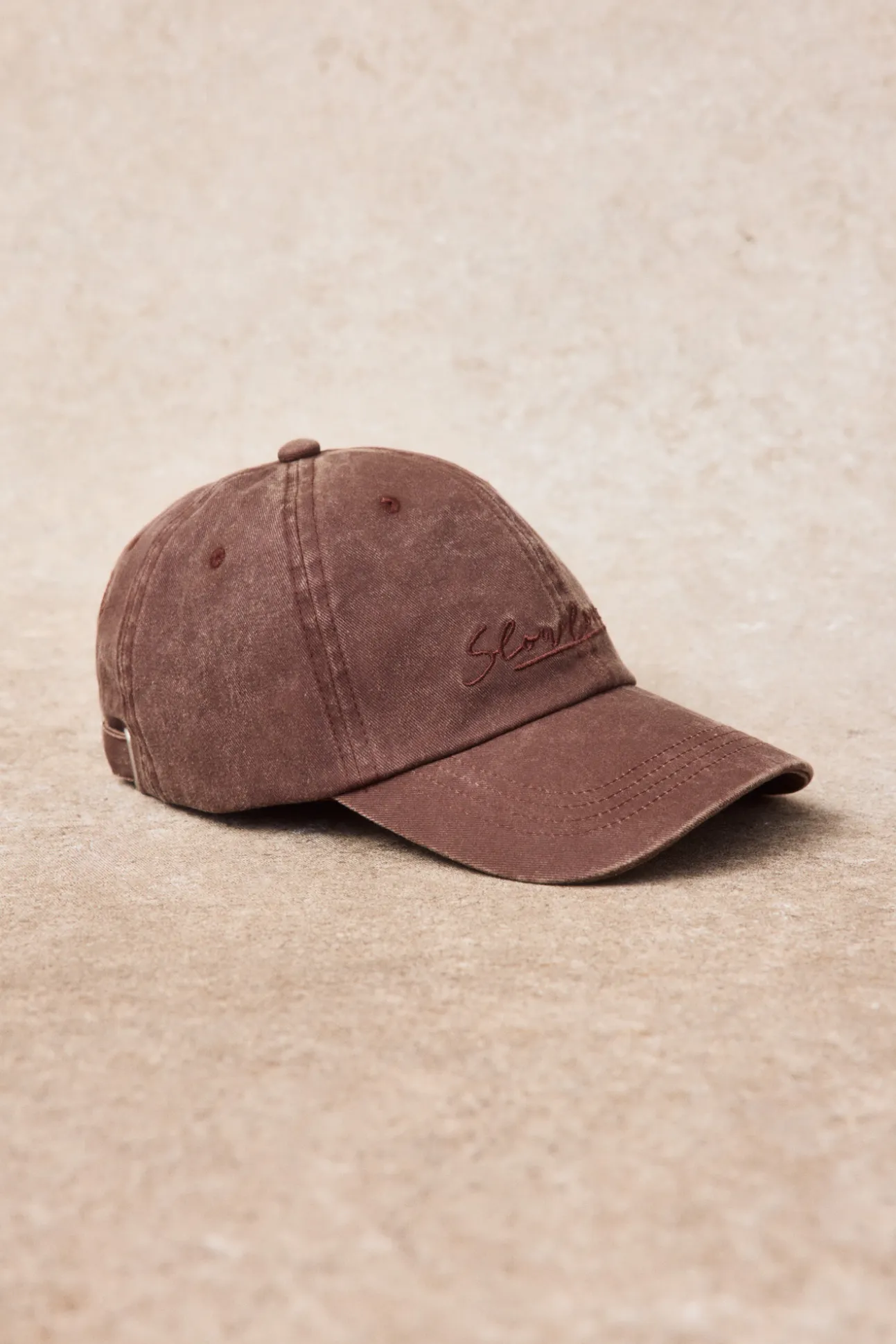 Gorra lavada bordado