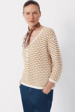 Jersey calados botones