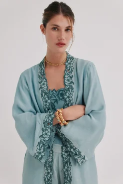 Katrina. Kimono largo