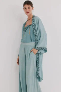 Katrina. Kimono largo