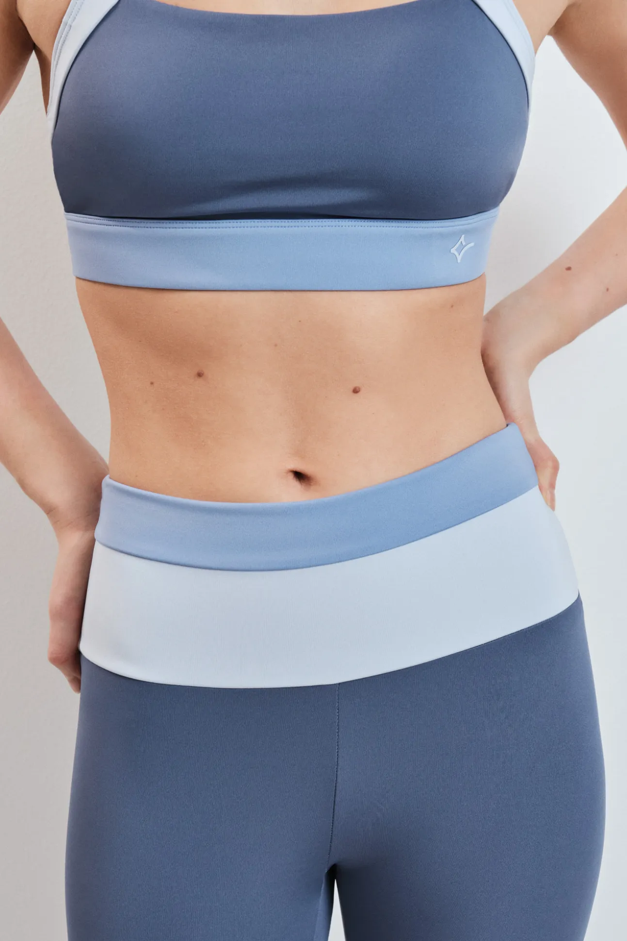 Leggings crop 4D STRETCH color block azul