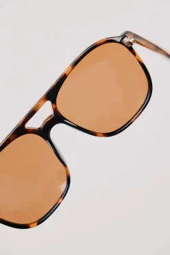 Marrakech. Gafa aviador rectangular acetato