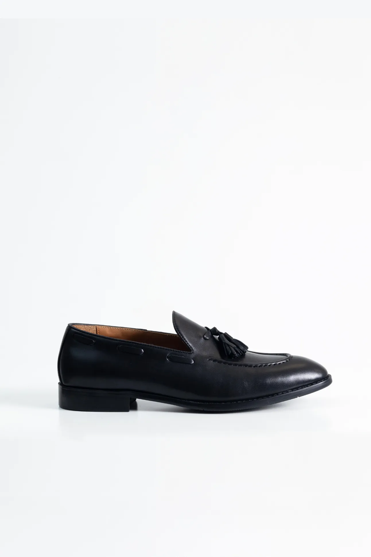 Mocasín piel borlas