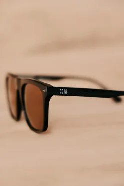 Oporto. Gafa rectangular acetato