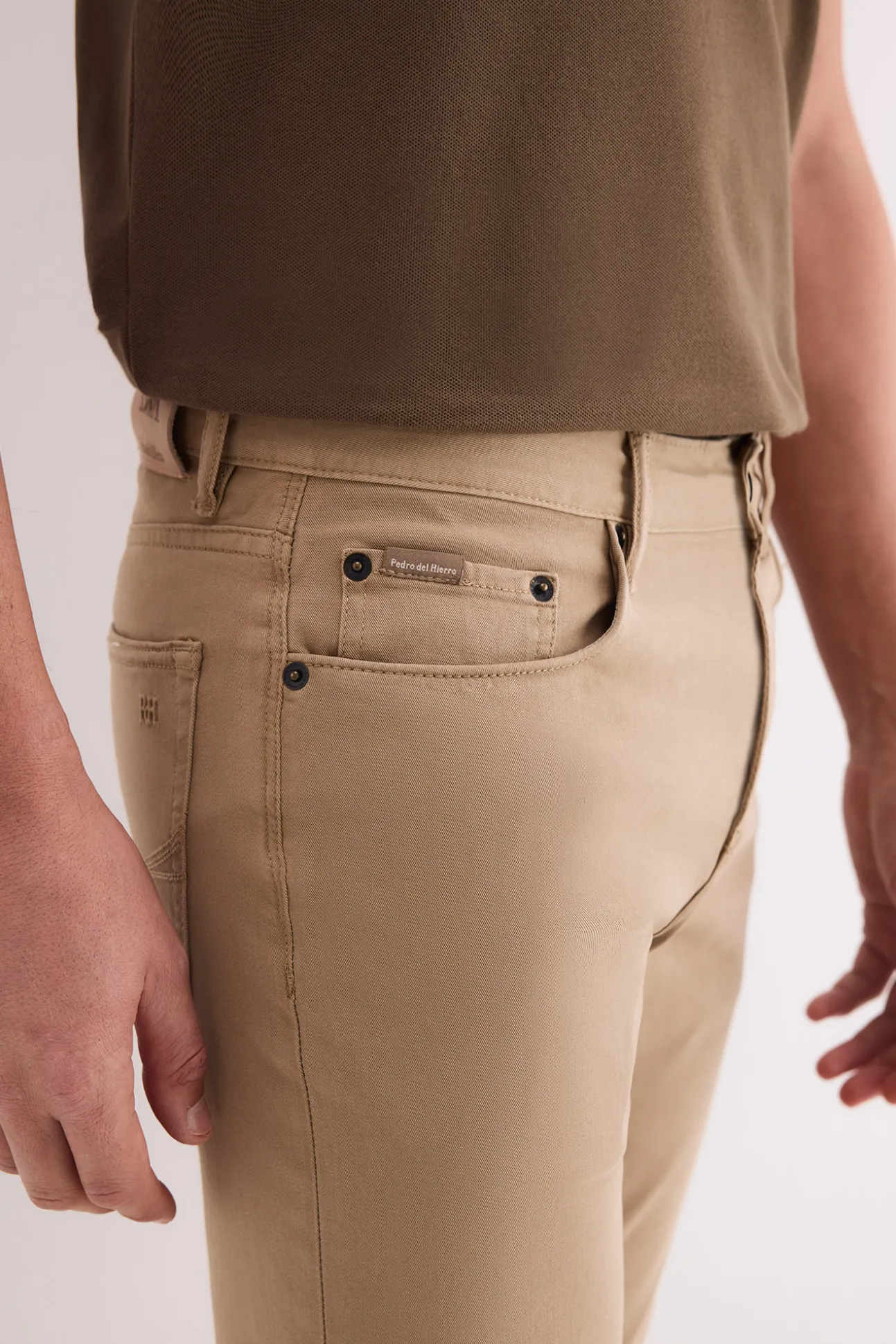 Pantalón 5 bolsillos slim