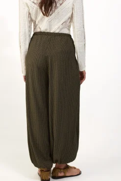 Pantalón bombacho cuadros