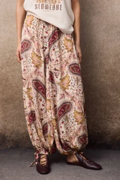 Pantalón bombacho estampado