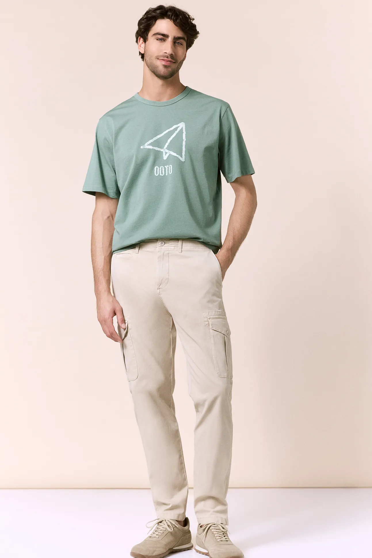 Pantalón cargo slim