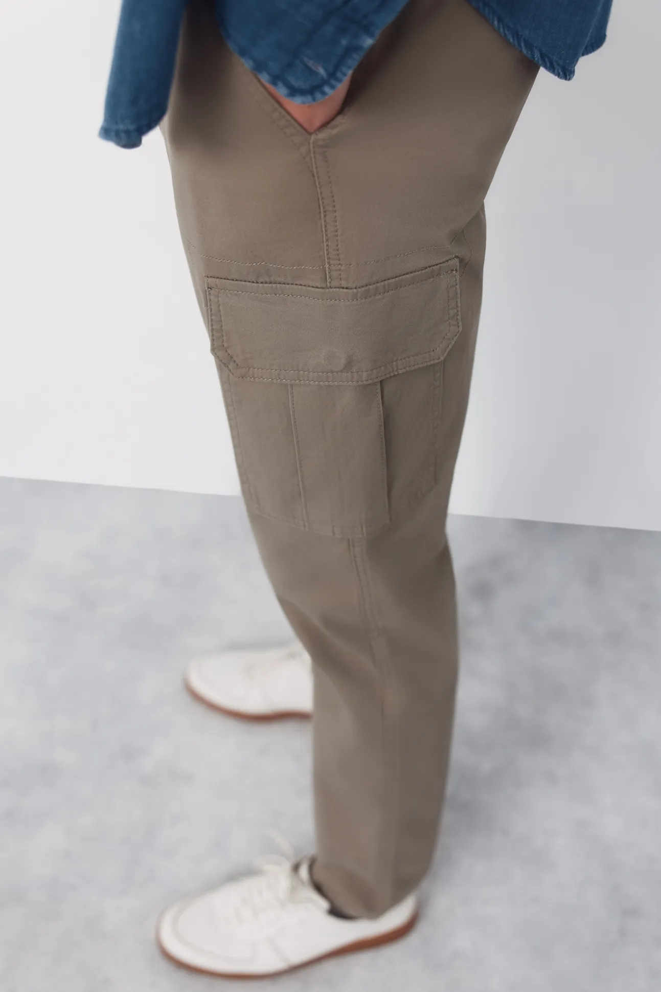 Pantalón cargo tapered