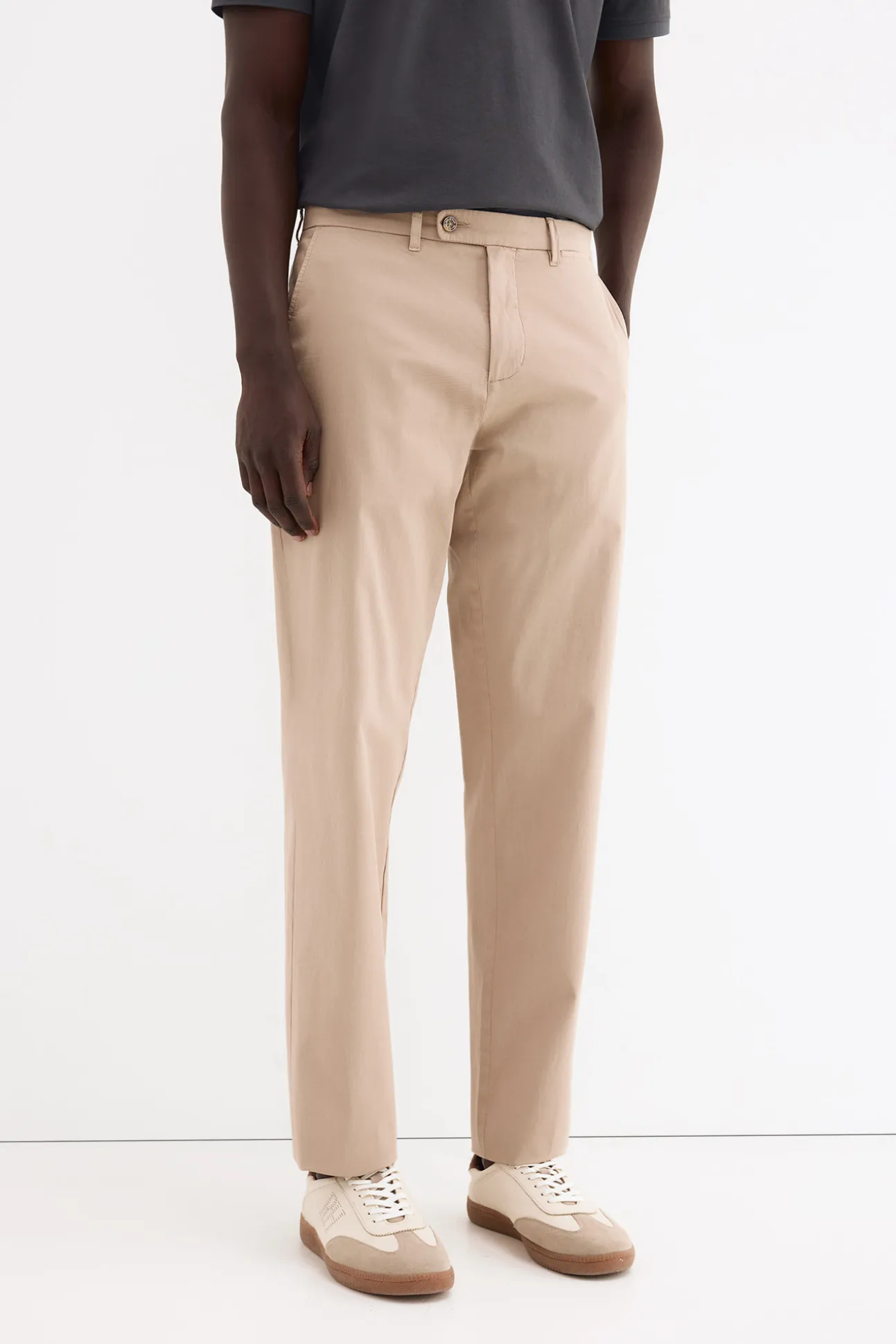 Pantalón chino estructura regular fit