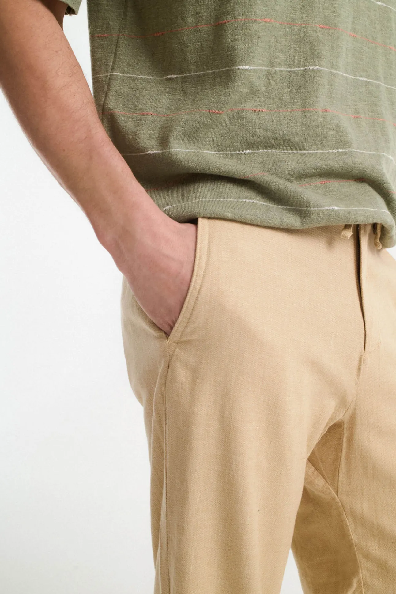 Pantalón chino lino