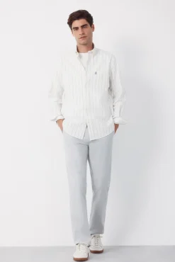 Pantalón chino regular fit