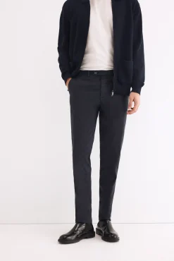Pantalón chino slim fit