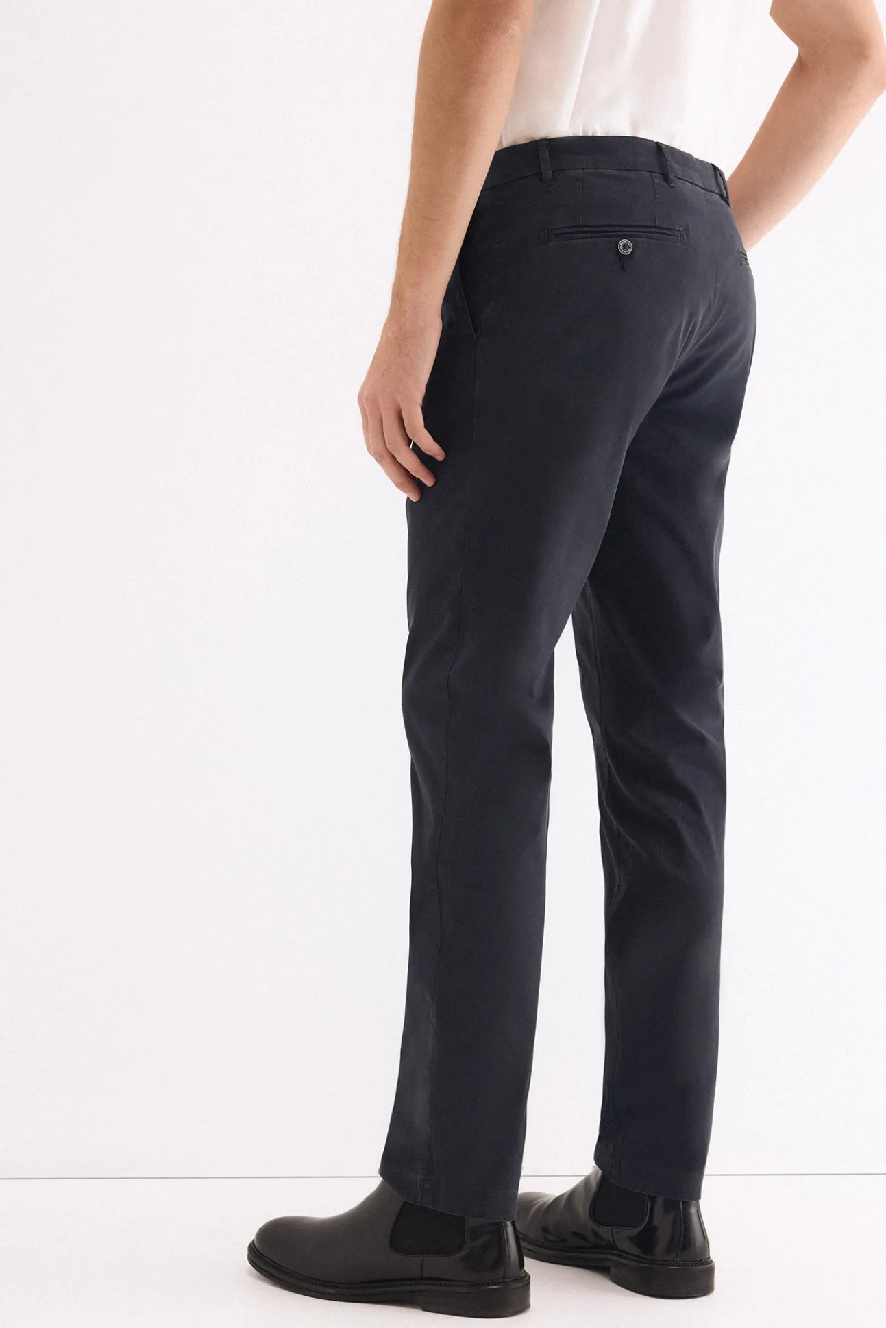 Pantalón chino slim fit
