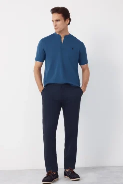 Pantalón chino técnico slim ligero