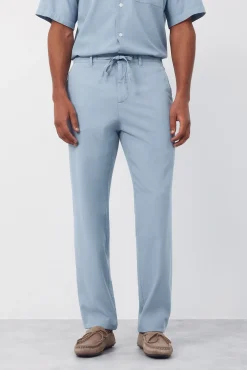 Pantalón con gomas y cordones regular