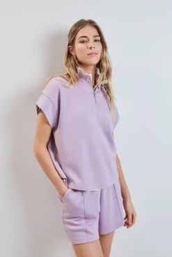 Pantalón corto ancho viscosa suave lila