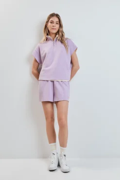 Pantalón corto ancho viscosa suave lila