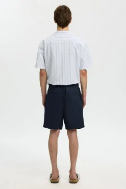 Pantalón corto de lino