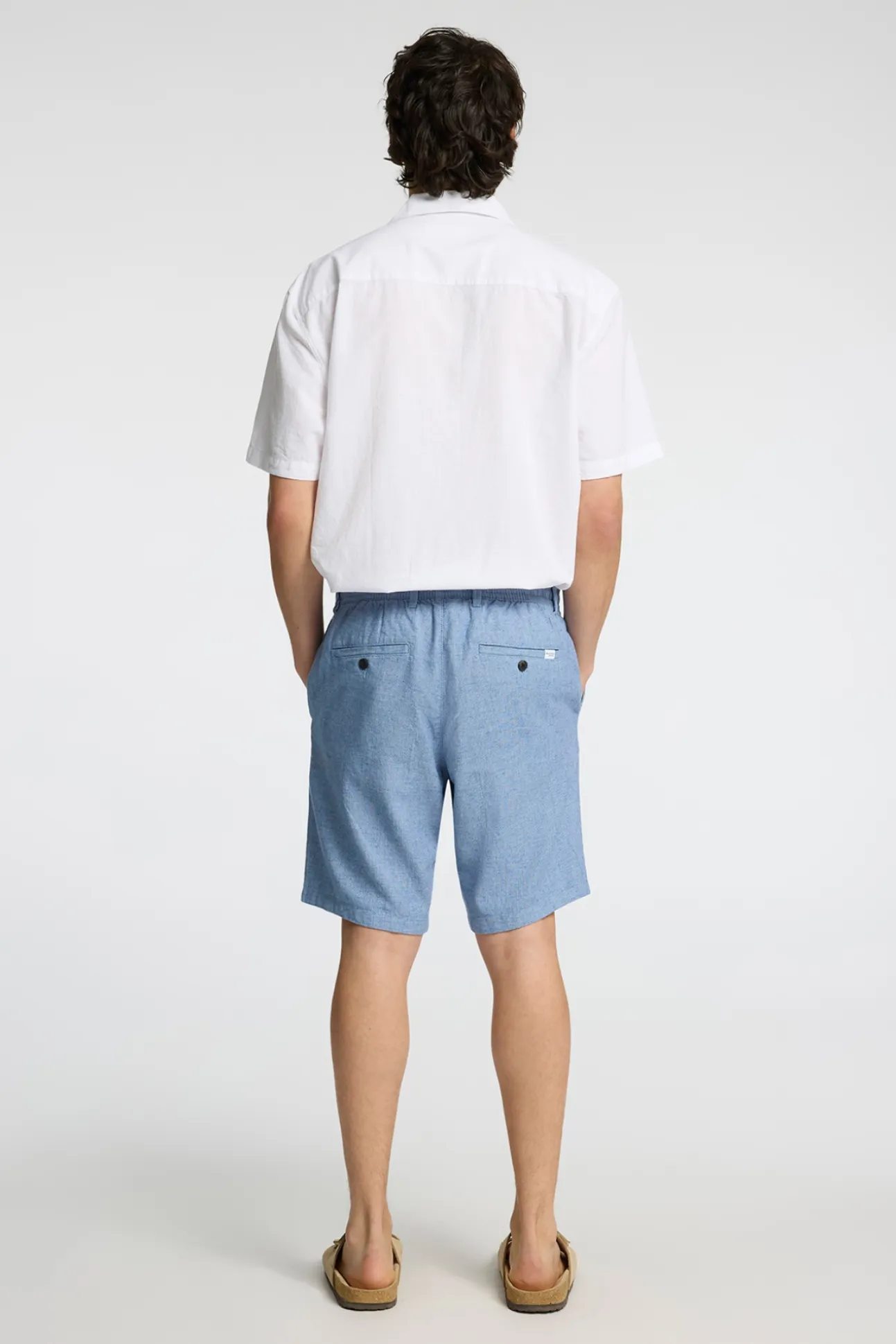 Pantalón corto de lino