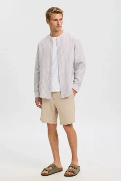 Pantalón corto tejido estructura