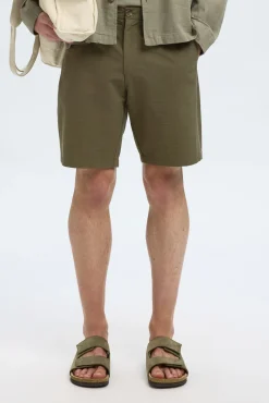 Pantalón corto tejido estructura