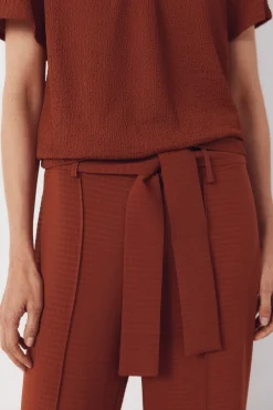 Pantalón estructura fluído
