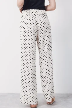 Pantalón estructura fluído