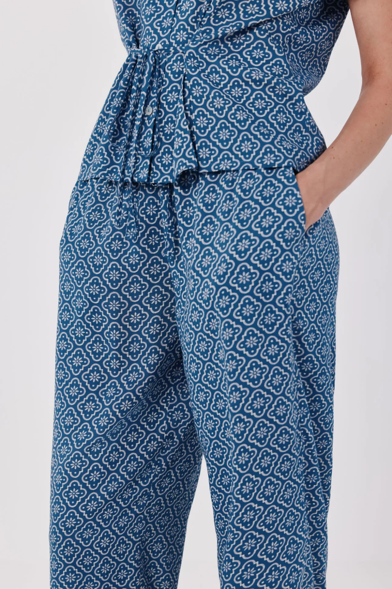 Pantalón fluido estampado