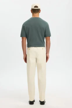 Pantalón informal con pinza